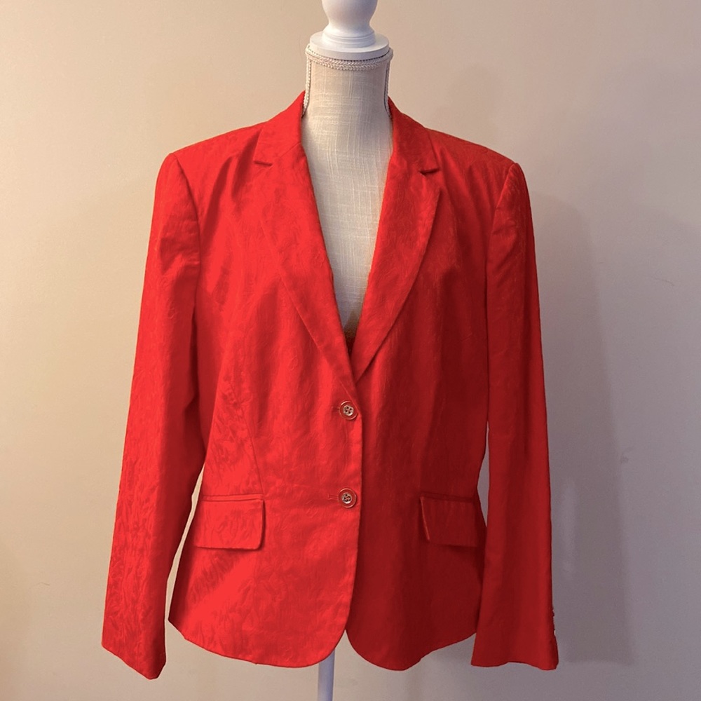 🌹7th Avenue NY&CO women’s Embossed Red Jacket/Blazer 2 button front closure 18